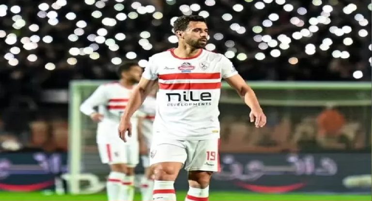اللاعب عبد الله السعيد بقميص نادي الزمالك