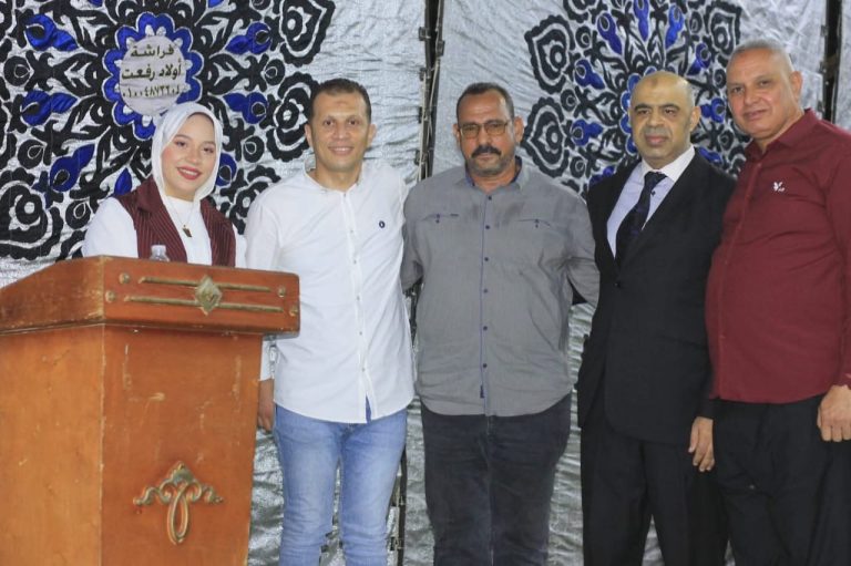 تكريم أوائل الشهادات العامة بكفر الجنيدي بديرب نجم