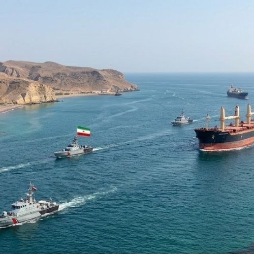 ناقلات نفط تعبر مضيق هرمز في ممر ملاحي دولي