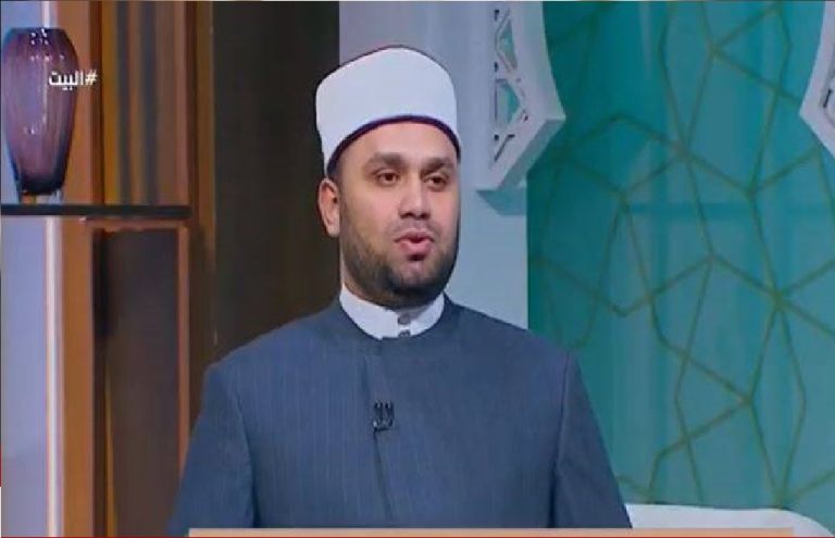 أمين الفتوى يوضح هل الدعاء يغير القدر وعلامات اليقين في الدعاء