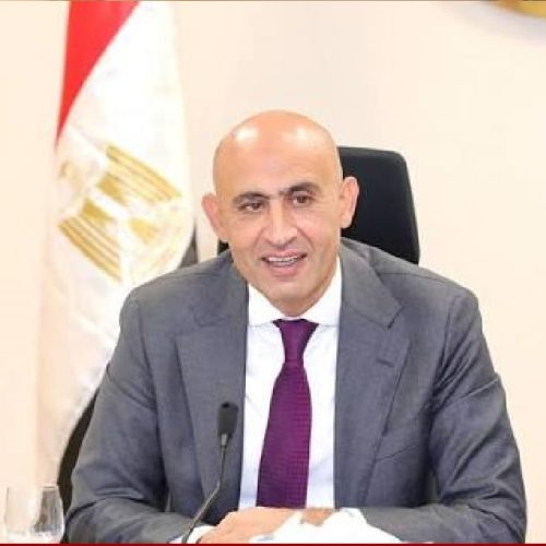 وزارة التعليم والمرحلة الرابعة من البرنامج القومي للقراءة ومهارات اللغة العربية