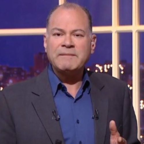 نشأت الديهي يكشف تفاصيل ضبط زوج دينا عزت بالمواد المخدرة