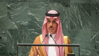 وزير الخارجية السعودي فيصل بن فرحان يؤكد العمل على سلام شامل وعادل