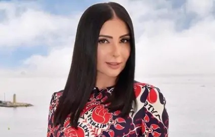 منى زكي