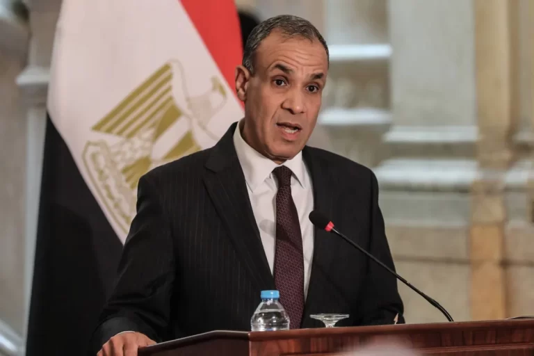 خطة حكومية لزيادة الصادرات غير البترولية لـ 100 مليار دولار بحلول 2030