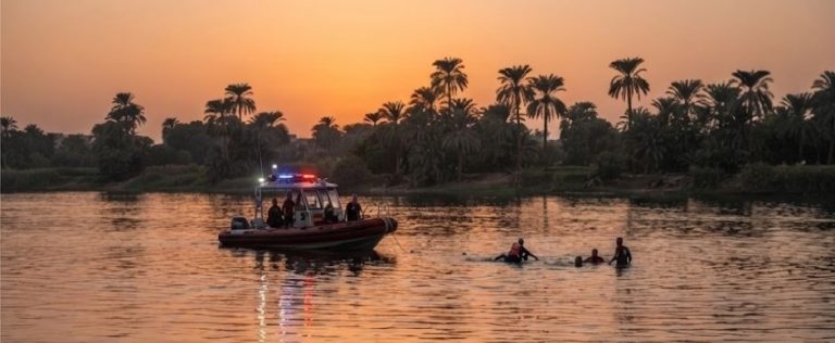 البحث عن جثة شخص غرق في نهر النيل بالحوامدية