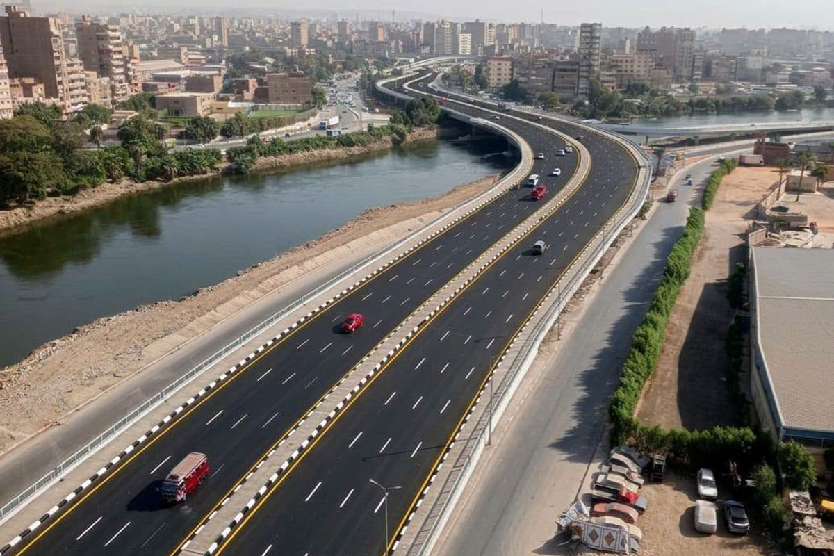 مشروعات البنية الأساسية في مصر من طرق وكباري
