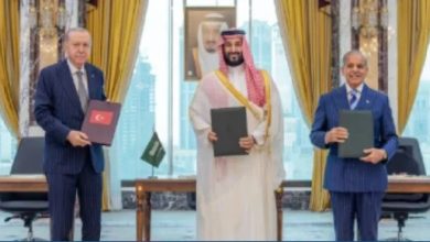 ترامب يرحب بنشر تركيا وباكستان قوات في السعودية